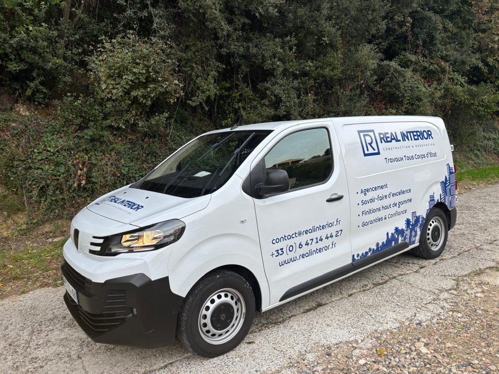 Marquage utilitaire Real Interior Nice